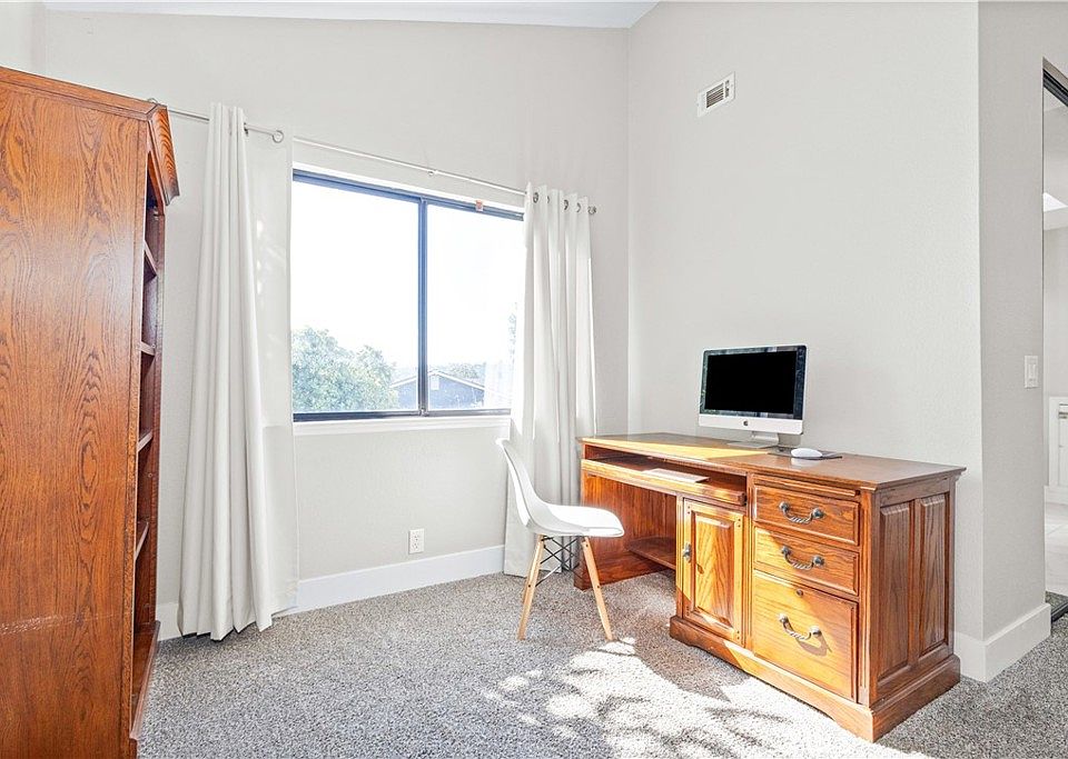 Paso Robles, California, 93446, United States, 3 Bedrooms Bedrooms, ,2 BathroomsBathrooms,Residential,Forsale,2009046