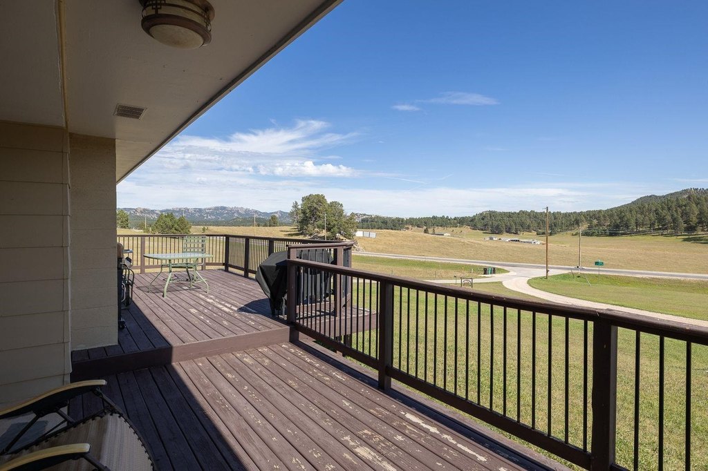 Custer, South Dakota, 57730, United States, 5 Bedrooms Bedrooms, ,2 BathroomsBathrooms,Residential,Forsale,2011080