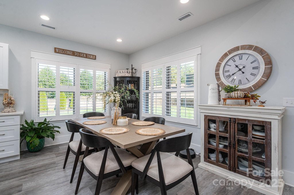 Conover, North Carolina, 28613, United States, 4 Bedrooms Bedrooms, ,3 BathroomsBathrooms,Residential,Forsale,2007718