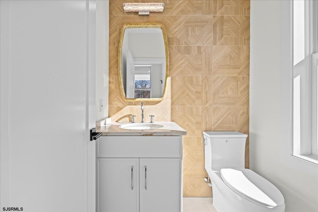 Margate, New Jersey, 08402, United States, 5 Bedrooms Bedrooms, ,4.5 BathroomsBathrooms,Residential,Forsale,2004610