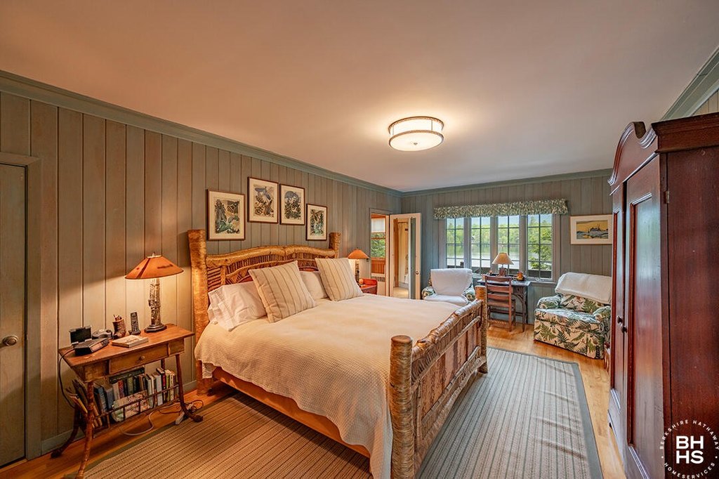 Lake Placid, New York, 12946, United States, 10 Bedrooms Bedrooms, ,7.5 BathroomsBathrooms,Residential,Forsale,1999413