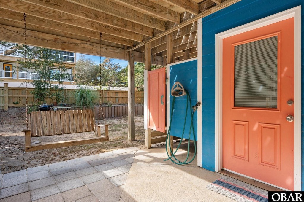 Southern Shores, North Carolina, 27949, United States, 4 Bedrooms Bedrooms, ,3 BathroomsBathrooms,Residential,Forsale,2004895