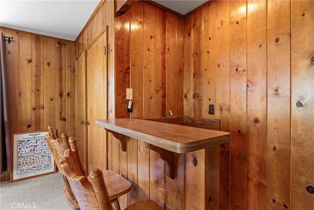 Lake Arrowhead, California, 92317, United States, 3 Bedrooms Bedrooms, ,2 BathroomsBathrooms,Residential,Forsale,1971039