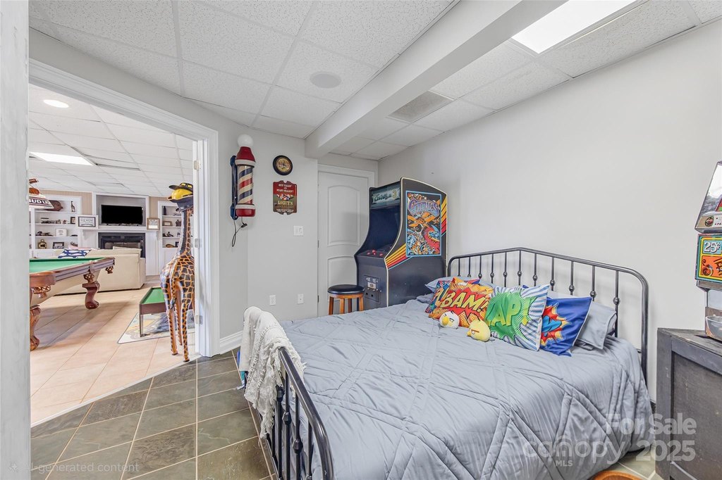 Clover, South Carolina, 29710, United States, 5 Bedrooms Bedrooms, ,7.5 BathroomsBathrooms,Residential,Forsale,2004572