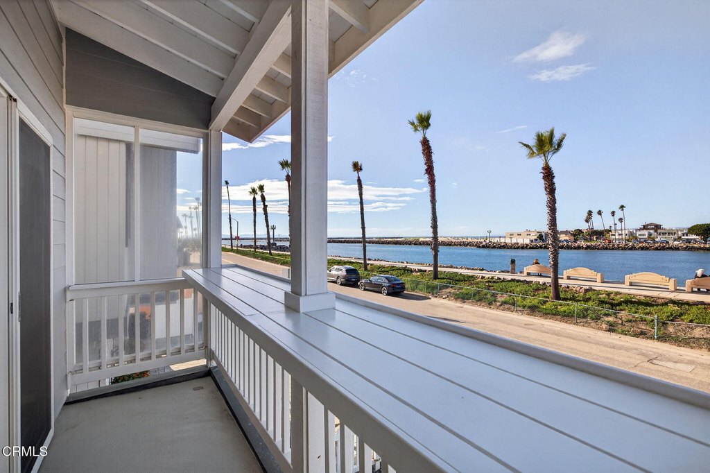 Oxnard, California, 93035, United States, 4 Bedrooms Bedrooms, ,3.5 BathroomsBathrooms,Residential,Forsale,2004312