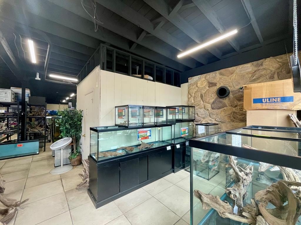 COOKEVILLE, Tennessee, 38501, United States, ,Commercial,Forsale,1952672