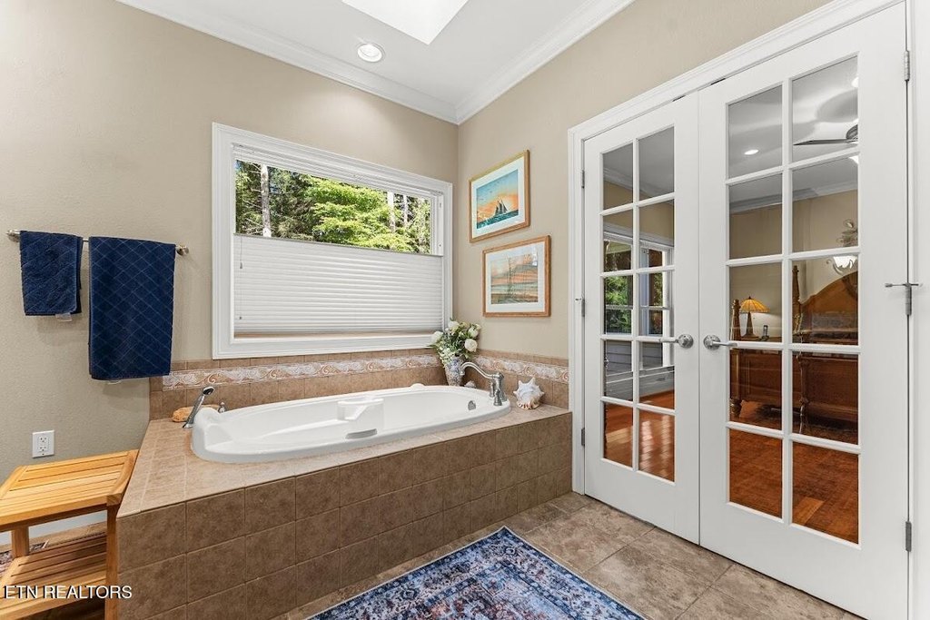 Crossville, Tennessee, 38558, United States, 3 Bedrooms Bedrooms, ,2.5 BathroomsBathrooms,Residential,Forsale,1968509