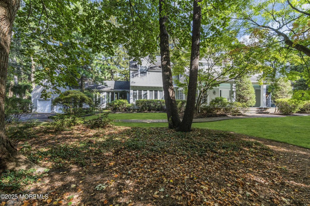 Brielle, New Jersey, 08730, United States, 5 Bedrooms Bedrooms, ,4.5 BathroomsBathrooms,Residential,Forsale,1984560