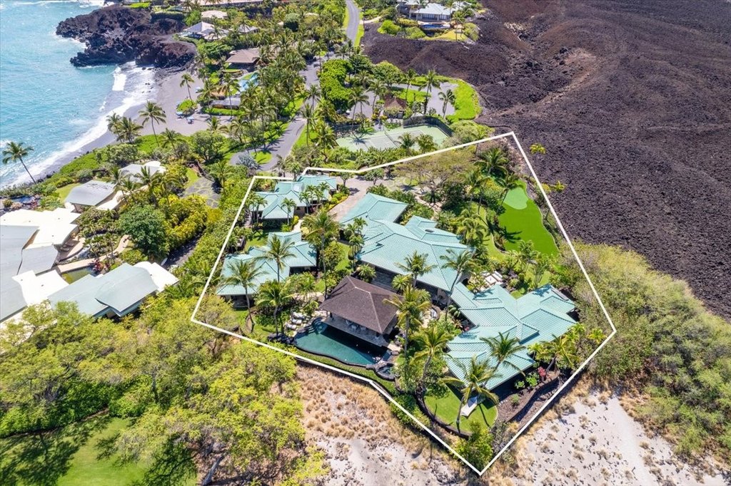 Kamuela, Hawaii, 96743, United States, 7 Bedrooms Bedrooms, ,8.5 BathroomsBathrooms,Residential,Forsale,2004403