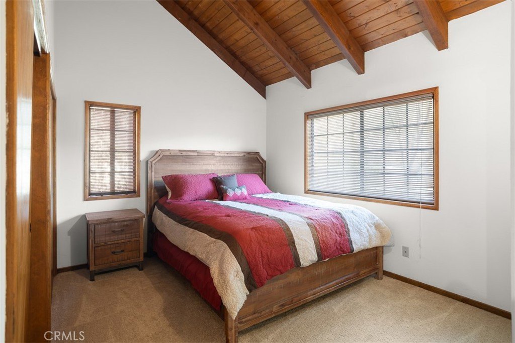 Lake Arrowhead, California, 92352, United States, 5 Bedrooms Bedrooms, ,3.5 BathroomsBathrooms,Residential,Forsale,1953304