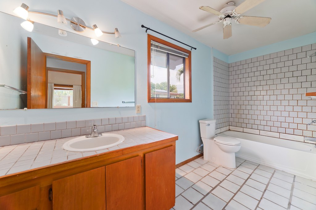 Kailua-Kona, Hawaii, 96740, United States, 3 Bedrooms Bedrooms, ,3 BathroomsBathrooms,Residential,Forsale,2004392