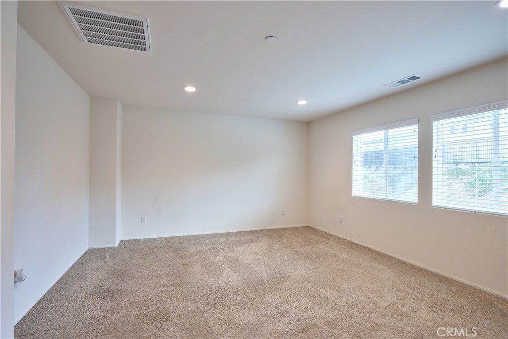 Winchester, California, 92596, United States, 4 Bedrooms Bedrooms, ,3 BathroomsBathrooms,Residential,Forsale,1959784