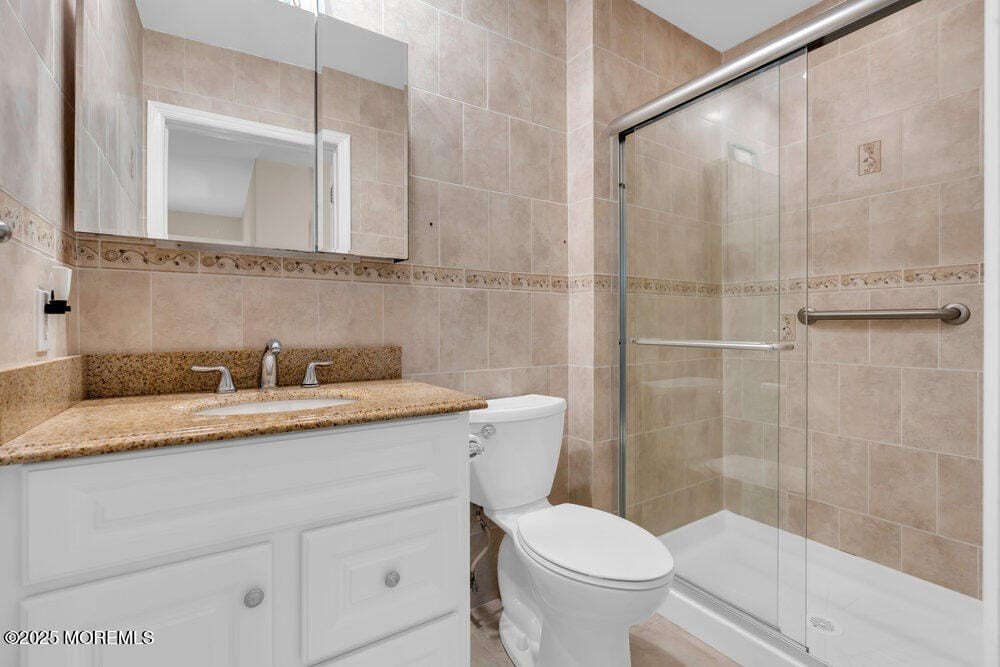 Wall, New Jersey, 07719, United States, 2 Bedrooms Bedrooms, ,2.5 BathroomsBathrooms,Residential,Forsale,2004838