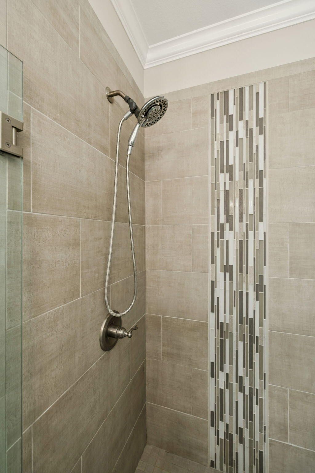 Harrison, Tennessee, 37341, United States, 4 Bedrooms Bedrooms, ,3 BathroomsBathrooms,Residential,Forsale,1946803