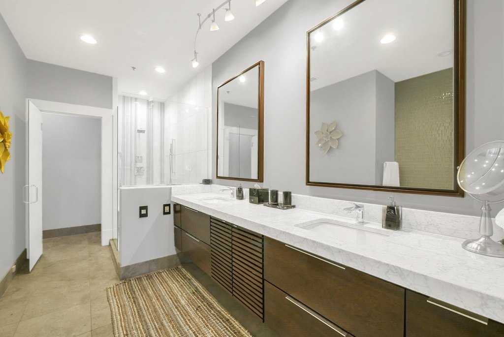 Chattanooga, Tennessee, 37402, United States, 2 Bedrooms Bedrooms, ,2 BathroomsBathrooms,Residential,Forsale,2004676