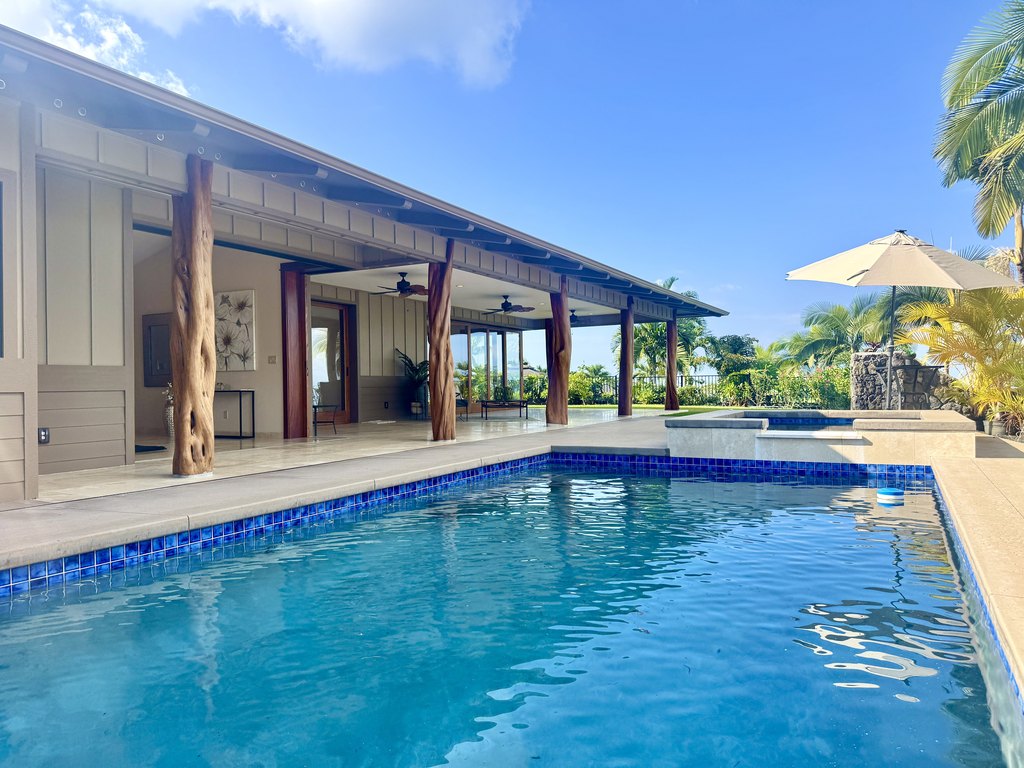 Kailua-Kona, Hawaii, 96740, United States, 4 Bedrooms Bedrooms, ,4.5 BathroomsBathrooms,Residential,Forsale,2004413