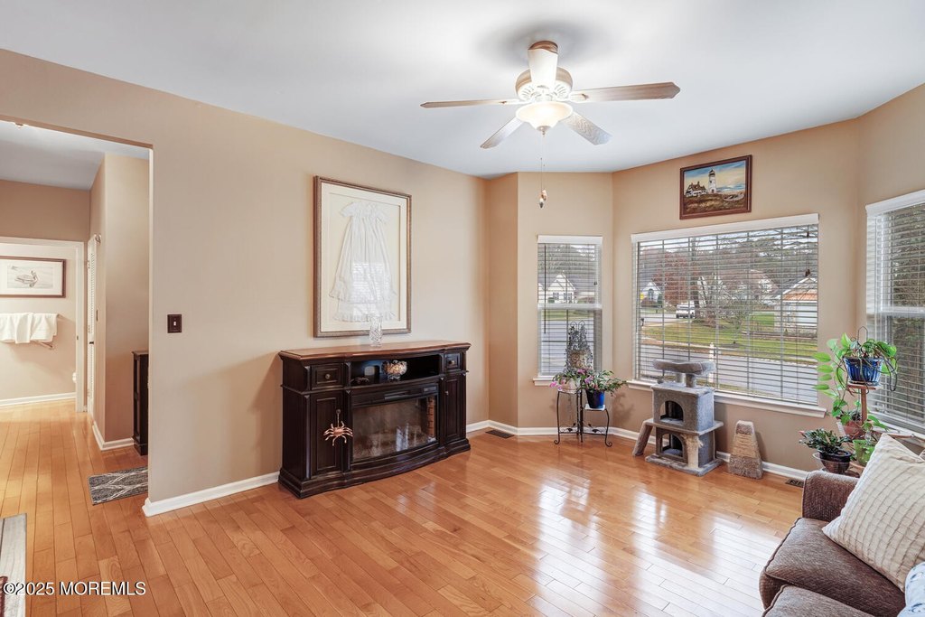 Little Egg Harbor, New Jersey, 08087, United States, 4 Bedrooms Bedrooms, ,2.5 BathroomsBathrooms,Residential,Forsale,2004471