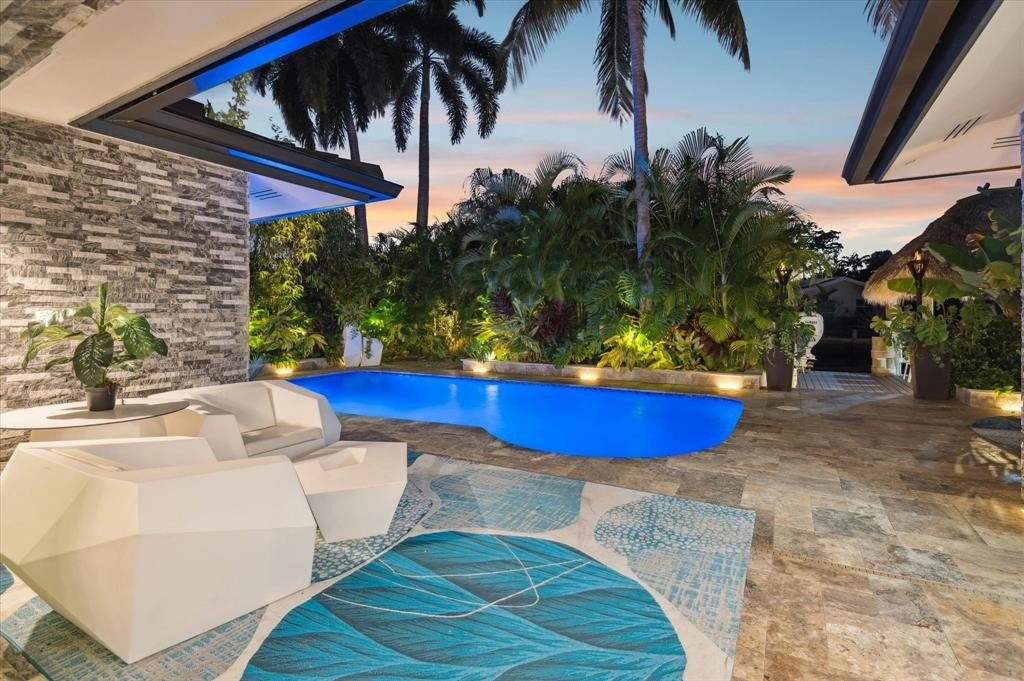 Wilton Manors, Florida, 33305, United States, 3 Bedrooms Bedrooms, ,2 BathroomsBathrooms,Residential,Forsale,2004492