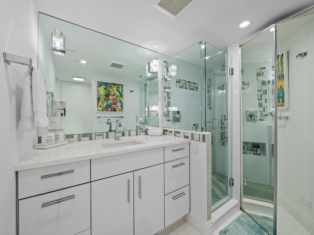 Highland Beach, Florida, 33487, United States, 3 Bedrooms Bedrooms, ,3 BathroomsBathrooms,Residential,Forsale,2004647