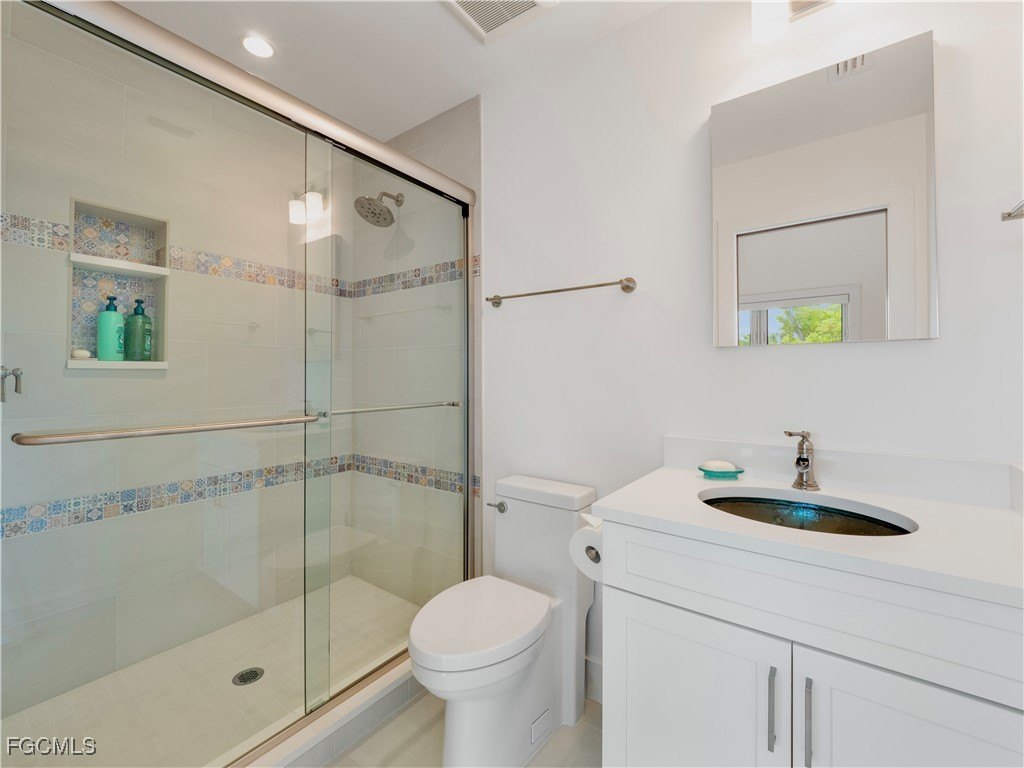 Sanibel, Florida, 33957, United States, 3 Bedrooms Bedrooms, ,3 BathroomsBathrooms,Residential,Forsale,2004804