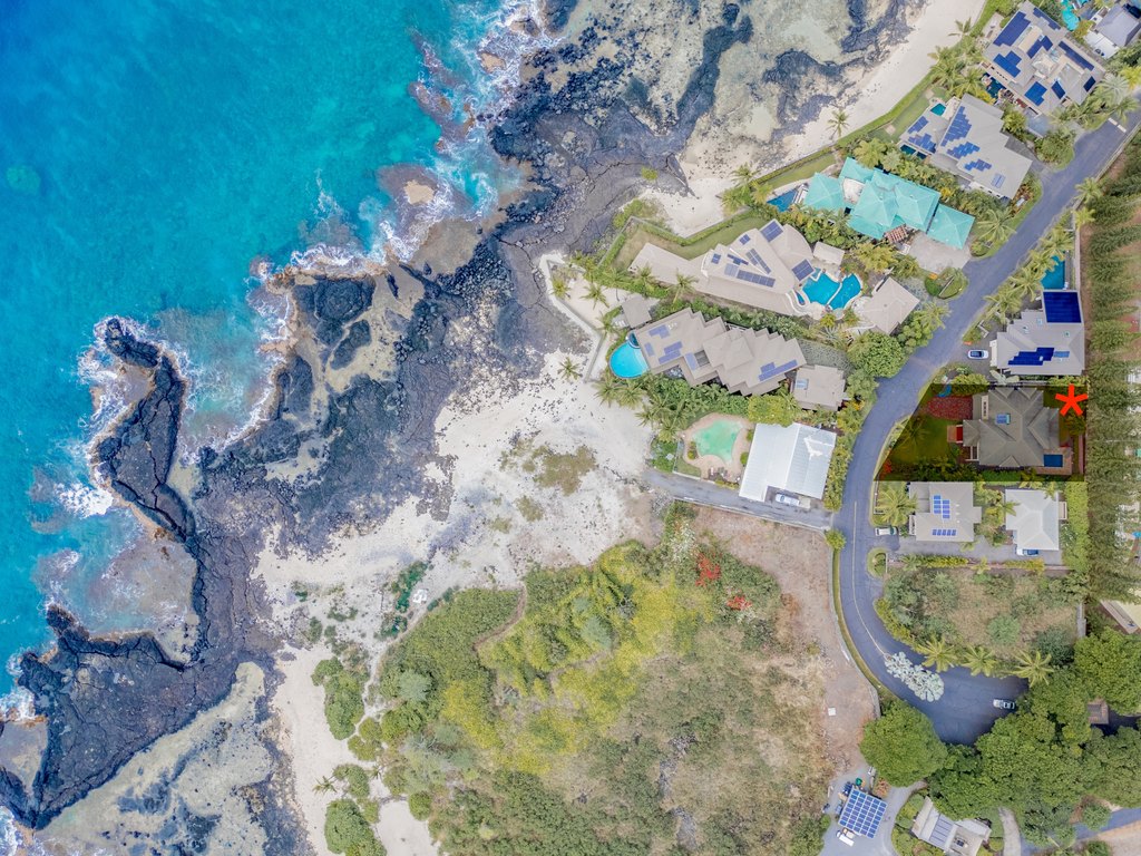 Kailua-Kona, Hawaii, 96740, United States, 4 Bedrooms Bedrooms, ,3.5 BathroomsBathrooms,Residential,Forsale,2004378