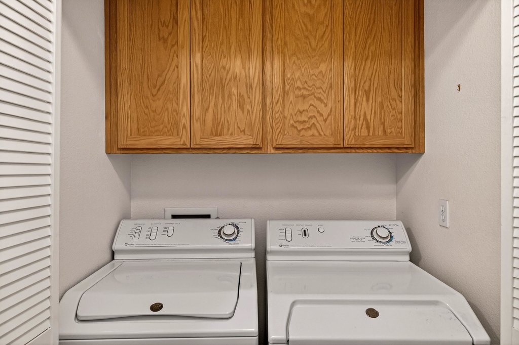 Lake Almanor, California, 96137, United States, 3 Bedrooms Bedrooms, ,2.5 BathroomsBathrooms,Residential,Forsale,2012842