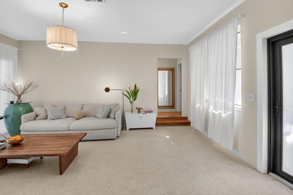 Delray Beach, Florida, 33444, United States, 2 Bedrooms Bedrooms, ,2 BathroomsBathrooms,Residential,Forsale,2004643