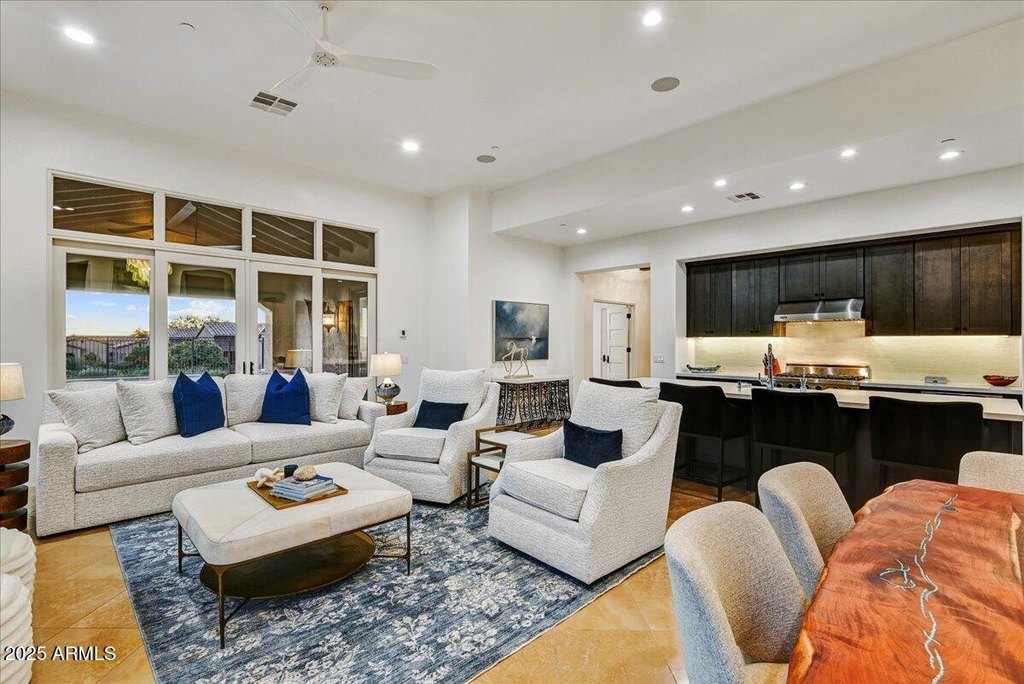 Gold Canyon, Arizona, 85118, United States, 3 Bedrooms Bedrooms, ,3 BathroomsBathrooms,Residential,Forsale,2004918