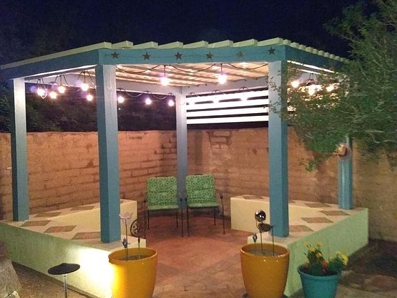 Tucson, Arizona, 85712, United States, 3 Bedrooms Bedrooms, ,2 BathroomsBathrooms,Residential,Forsale,2004426