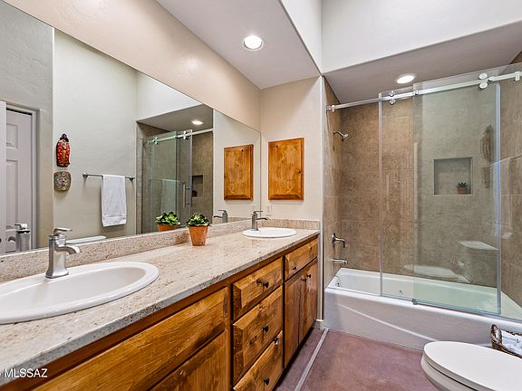 Oro Valley, Arizona, 85755, United States, 3 Bedrooms Bedrooms, ,3 BathroomsBathrooms,Residential,Forsale,2004429