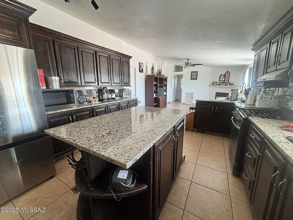 Tucson, Arizona, 85756, United States, 4 Bedrooms Bedrooms, ,2 BathroomsBathrooms,Residential,Forsale,2004439