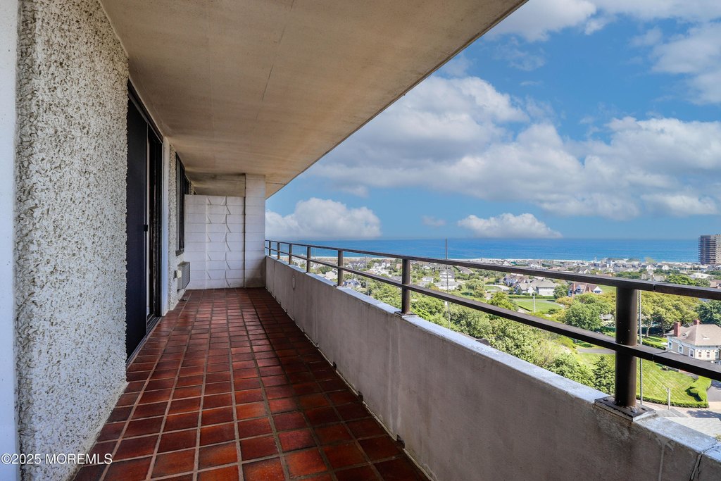 Monmouth Beach, New Jersey, 07750, United States, 1 Bedroom Bedrooms, ,1.5 BathroomsBathrooms,Residential,Forsale,2012963