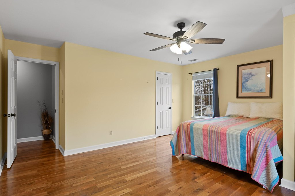 Chattanooga, Tennessee, 37421, United States, 4 Bedrooms Bedrooms, ,2.5 BathroomsBathrooms,Residential,Forsale,2009588