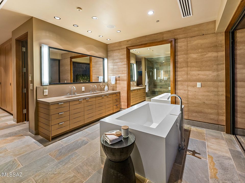 Tucson, Arizona, 85739, United States, 3 Bedrooms Bedrooms, ,3 BathroomsBathrooms,Residential,Forsale,2004443