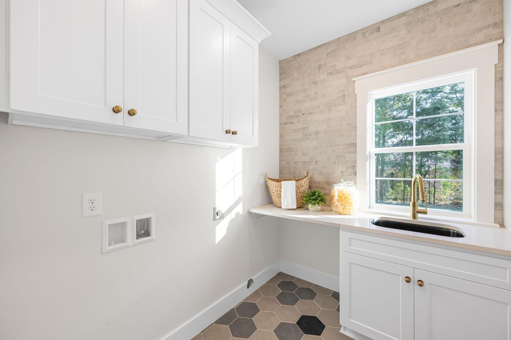 Cleveland, Tennessee, 37312, United States, 3 Bedrooms Bedrooms, ,2.5 BathroomsBathrooms,Residential,Forsale,1963564