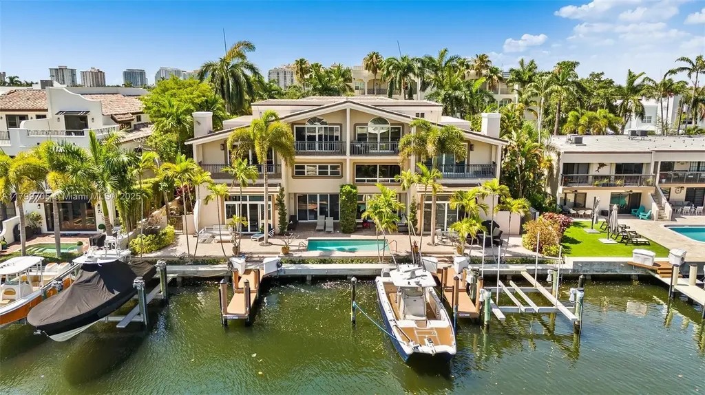 Fort Lauderdale, Florida, 33304, United States, 4 Bedrooms Bedrooms, ,2 BathroomsBathrooms,Residential,Forsale,2004514