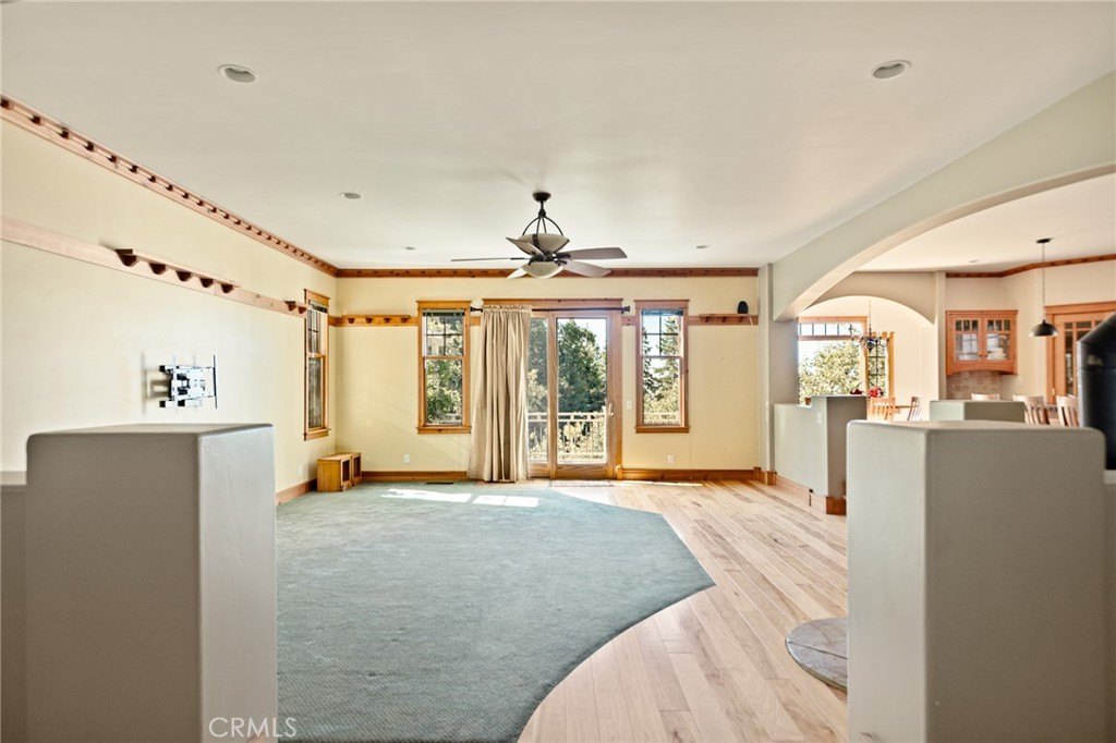 Running Springs, California, 92382, United States, 2 Bedrooms Bedrooms, ,3 BathroomsBathrooms,Residential,Forsale,1971043