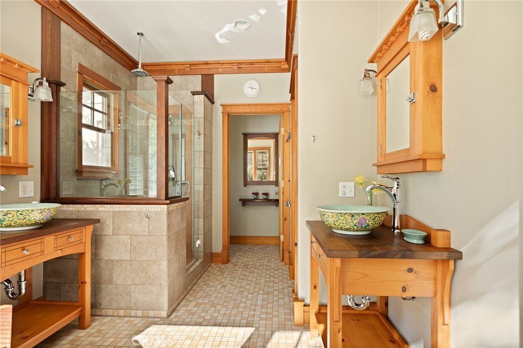 Running Springs, California, 92382, United States, 2 Bedrooms Bedrooms, ,3 BathroomsBathrooms,Residential,Forsale,2013206