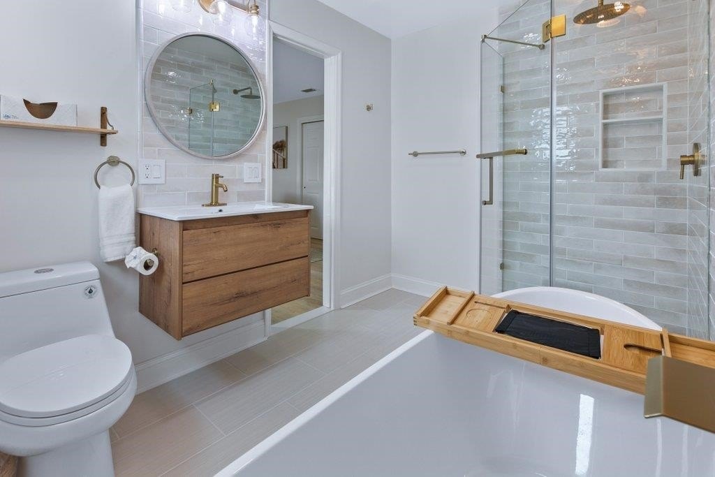 St Augustine, Florida, 32080, United States, 3 Bedrooms Bedrooms, ,2 BathroomsBathrooms,Residential,Forsale,2004875