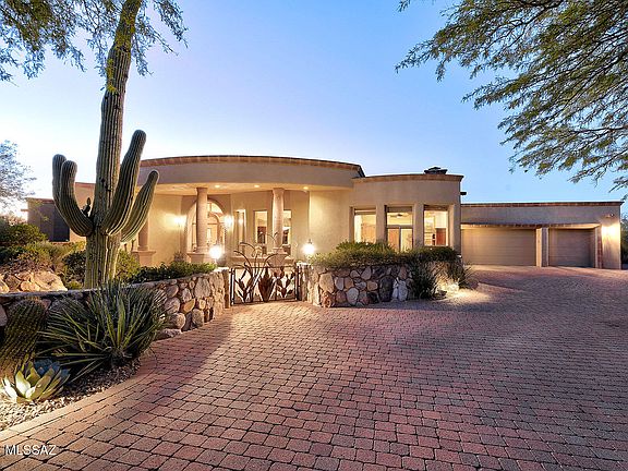 Tucson, Arizona, 85718, United States, 4 Bedrooms Bedrooms, ,3 BathroomsBathrooms,Residential,Forsale,1959620