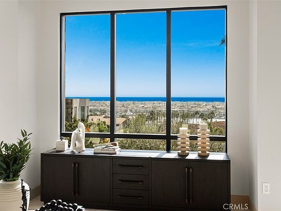 Newport Beach, California, 92663, United States, 5 Bedrooms Bedrooms, ,5 BathroomsBathrooms,Residential,Forsale,2009211