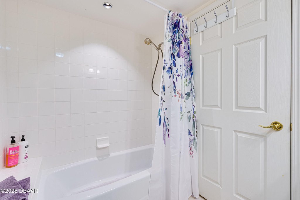 Ponce Inlet, Florida, 32127, United States, 3 Bedrooms Bedrooms, ,3 BathroomsBathrooms,Residential,Forsale,2014689