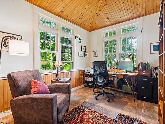 Randolph, Vermont, 05061, United States, 5 Bedrooms Bedrooms, ,2.5 BathroomsBathrooms,Residential,Forsale,2004854