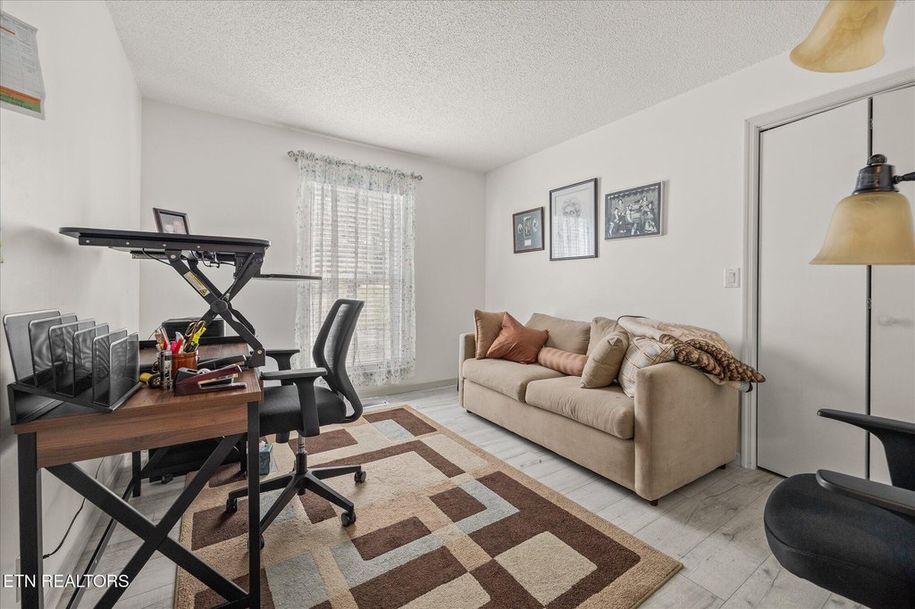 Crossville, Tennessee, 38558, United States, 3 Bedrooms Bedrooms, ,2 BathroomsBathrooms,Residential,Forsale,1907879