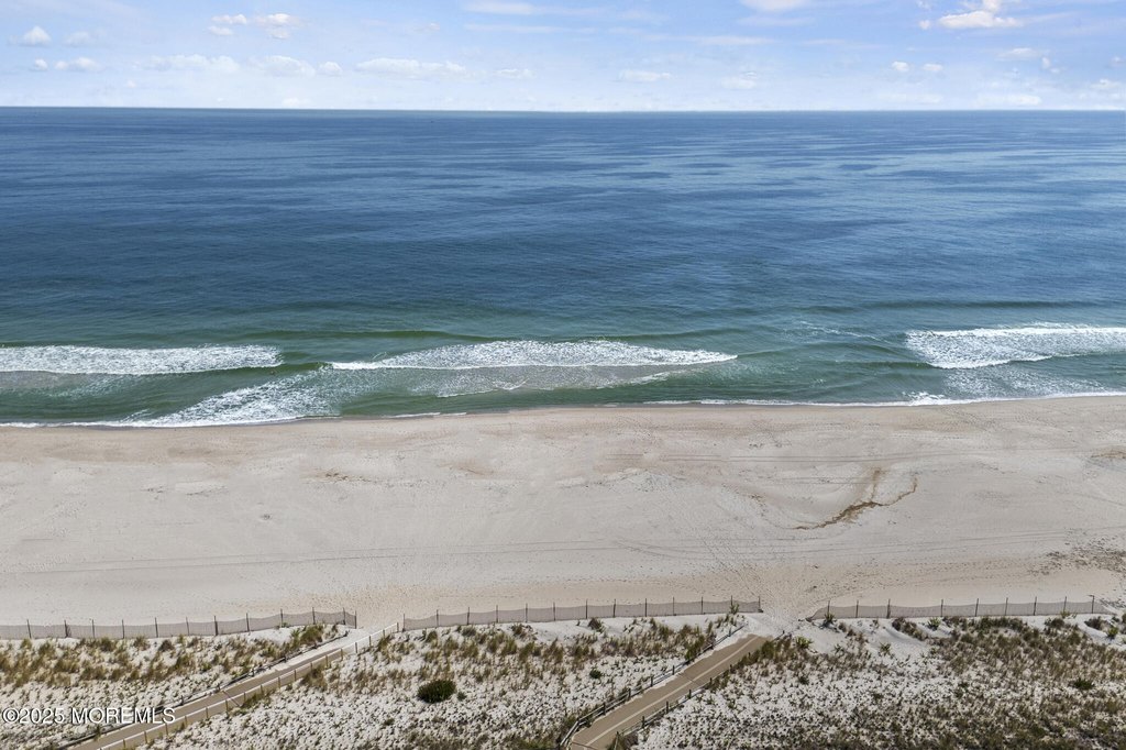 Seaside Heights, New Jersey, 08751, United States, 4 Bedrooms Bedrooms, ,3 BathroomsBathrooms,Residential,Forsale,2012969