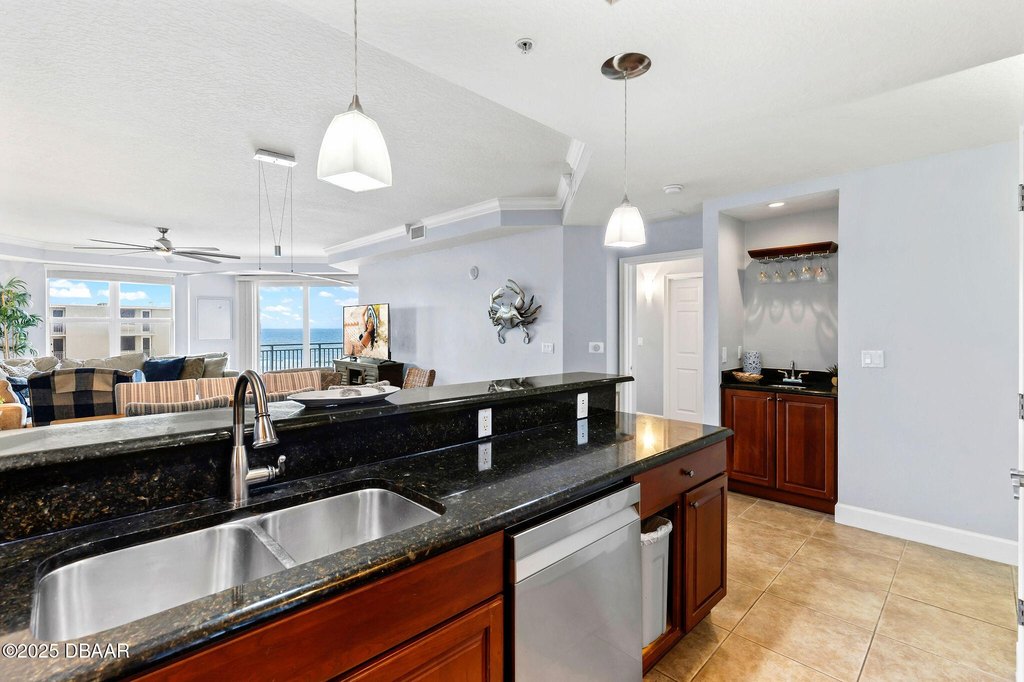 Daytona Beach Shores, Florida, 32118, United States, 3 Bedrooms Bedrooms, ,3 BathroomsBathrooms,Residential,Forsale,1964566