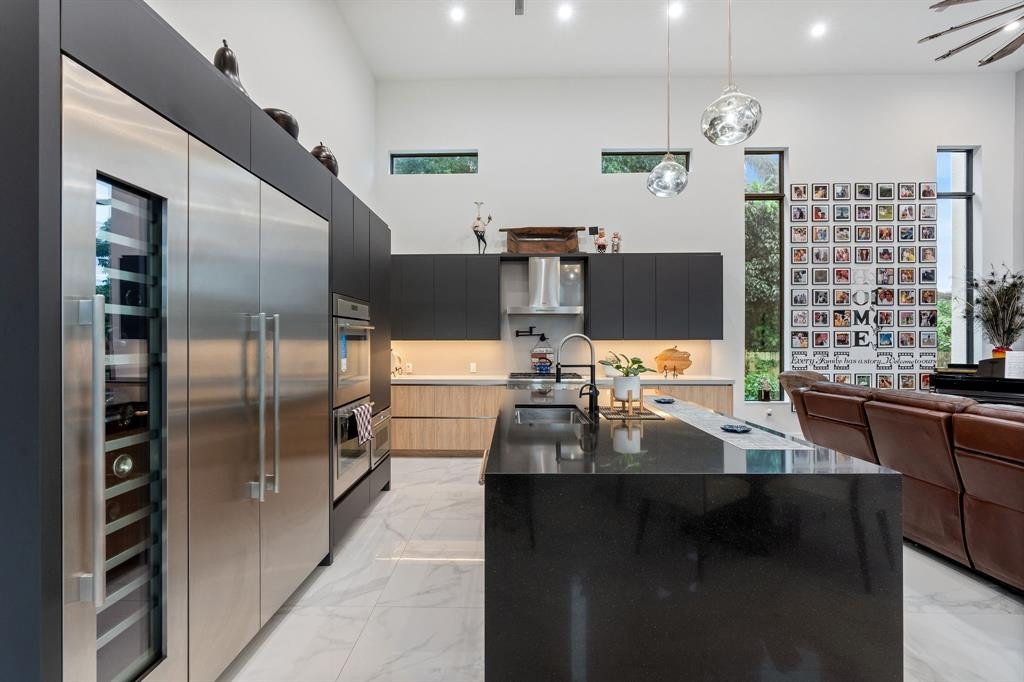 Southwest Ranches, Florida, 33330, United States, 5 Bedrooms Bedrooms, ,8 BathroomsBathrooms,Residential,Forsale,2011643