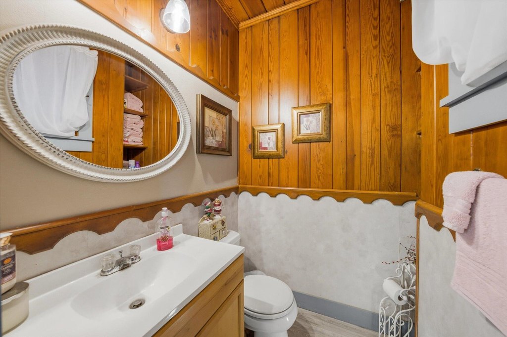 White Pine, Tennessee, 37890, United States, 3 Bedrooms Bedrooms, ,3.5 BathroomsBathrooms,Residential,Forsale,2012711