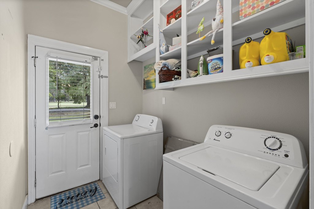 Montgomery, Texas, 77316, United States, 5 Bedrooms Bedrooms, ,3 BathroomsBathrooms,Residential,Forsale,1973417