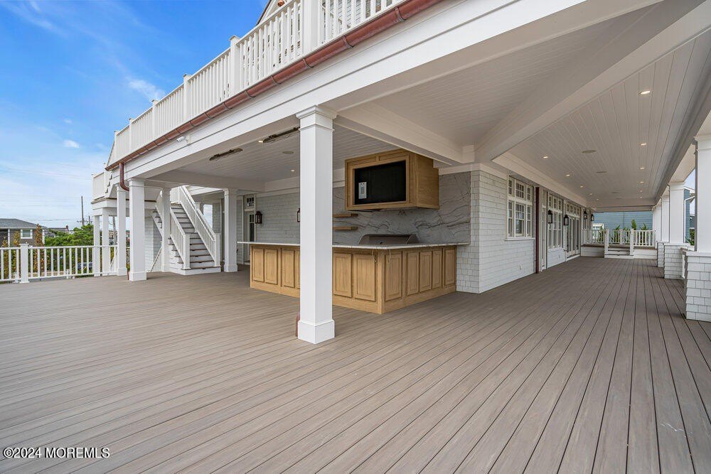 Mantoloking, New Jersey, 08738, United States, 9 Bedrooms Bedrooms, ,9.5 BathroomsBathrooms,Residential,Forsale,2008944